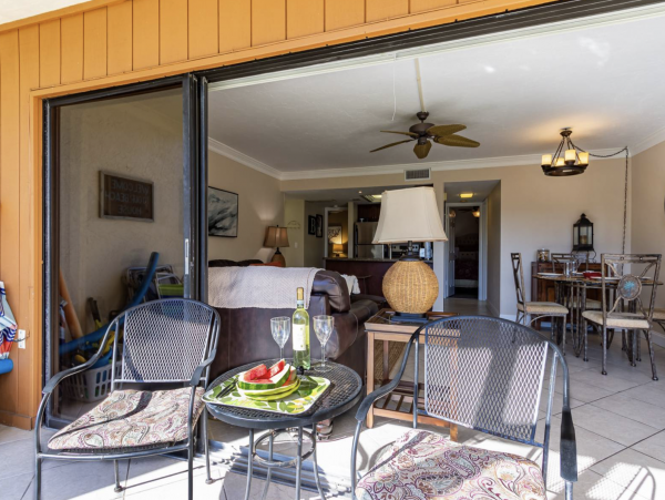 Siesta Key Gem with 2 Bedrooms and Water Views